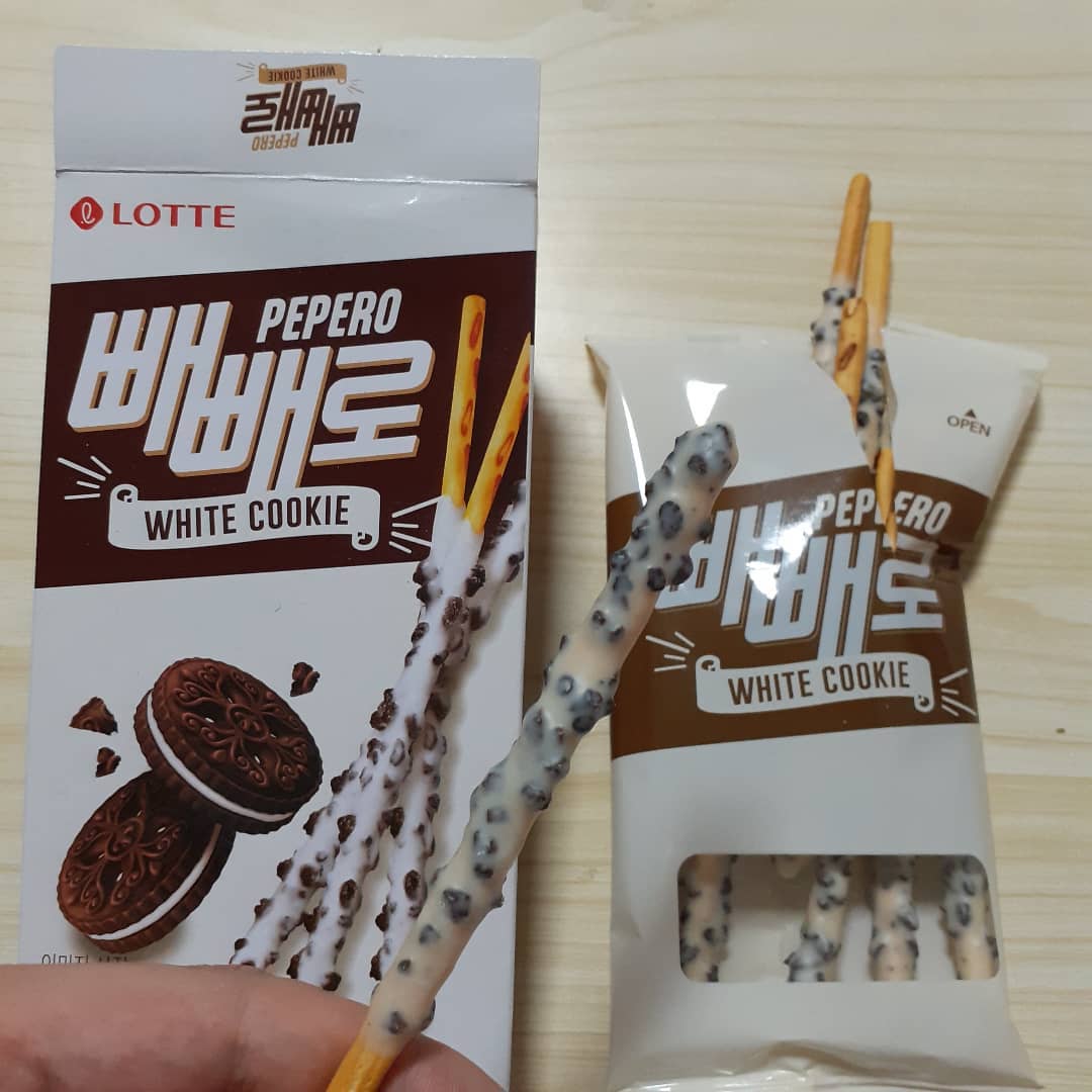 Pepero White Cookie