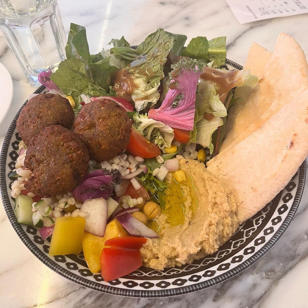 Cena en Hummus Kitchen, Coex: delicias veganas y vegetarianas