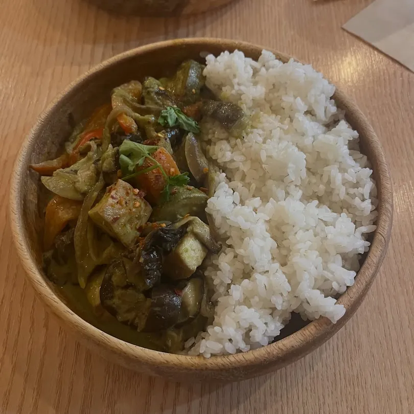 Bowls llenos de sabor en Hongdae