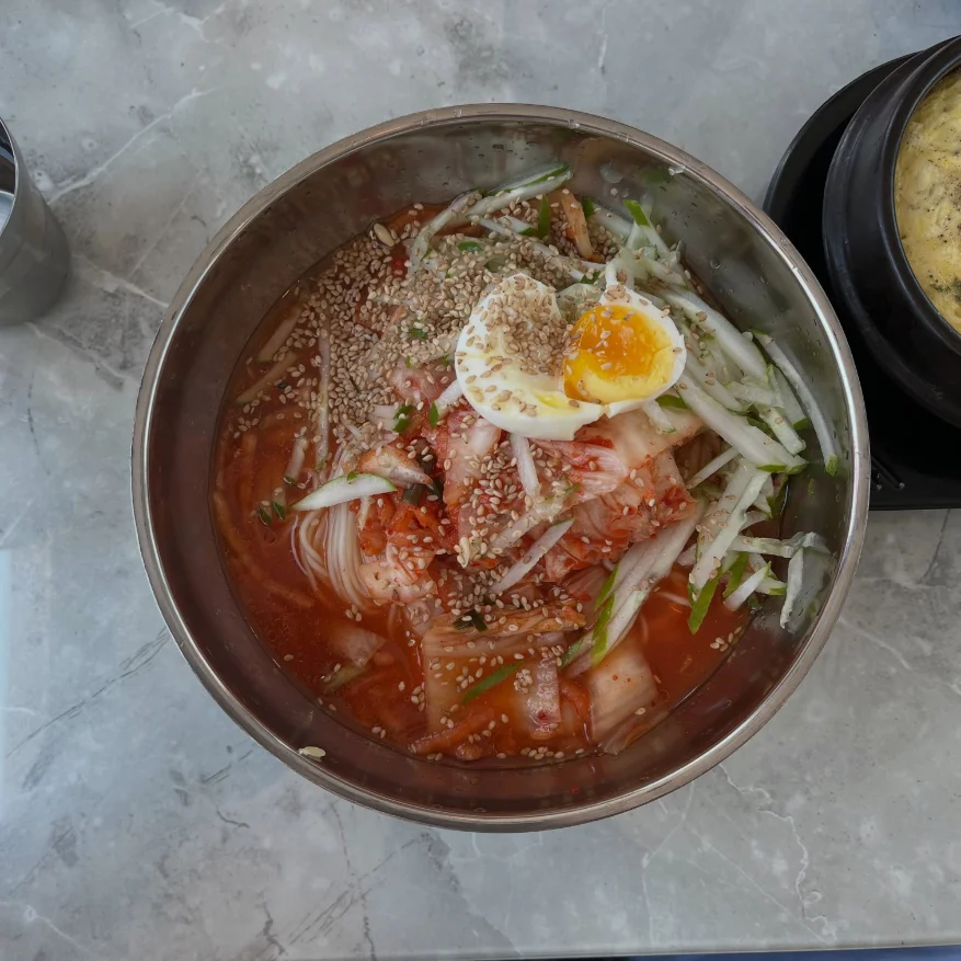 My Little Veggie Pub: comida casera coreana en Seongsan